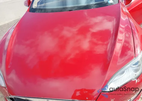 2013 Tesla Model S Performance z USA, uszkodzony, nr VIN 5YJSA1CP4DFP13611